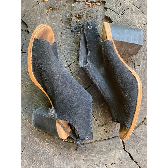 TOMS Ellia Women's 7 Black Suede Leather Peep Toe Bootie Block Heel Sandals - Picture 7 of 11